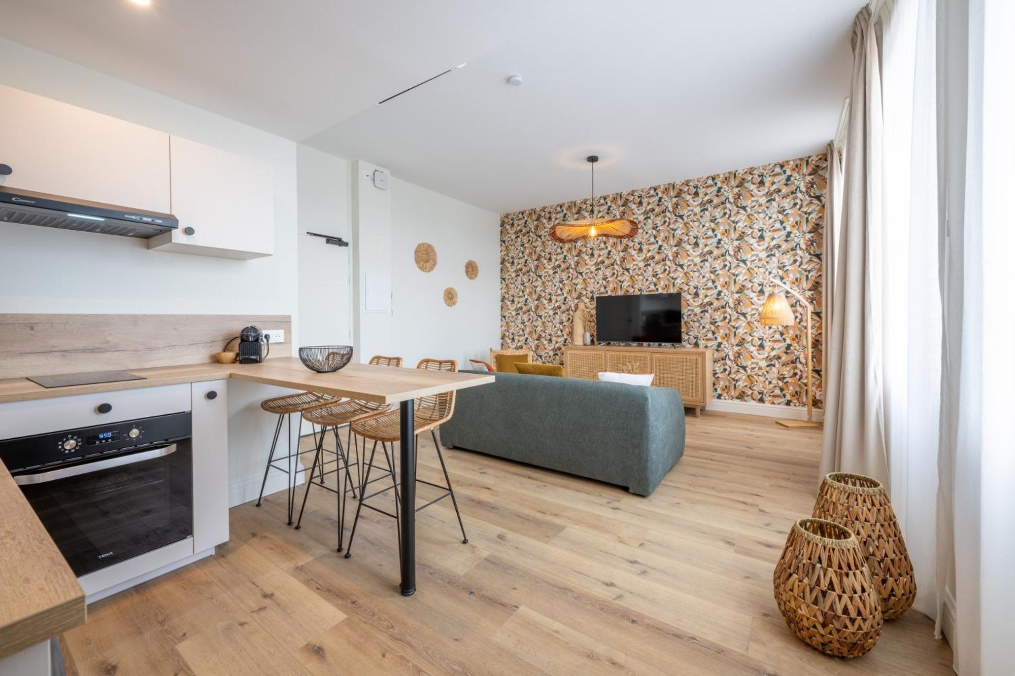 67 Victor Hugo Apartment Cognac Luaran gambar