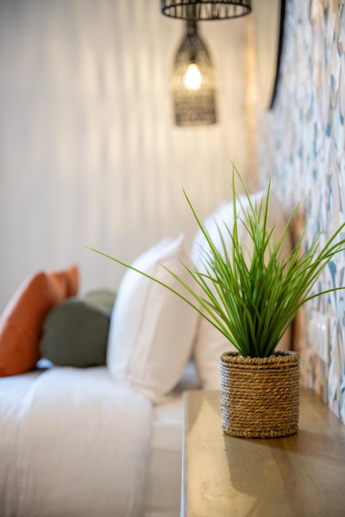 67 Victor Hugo Apartment Cognac Luaran gambar