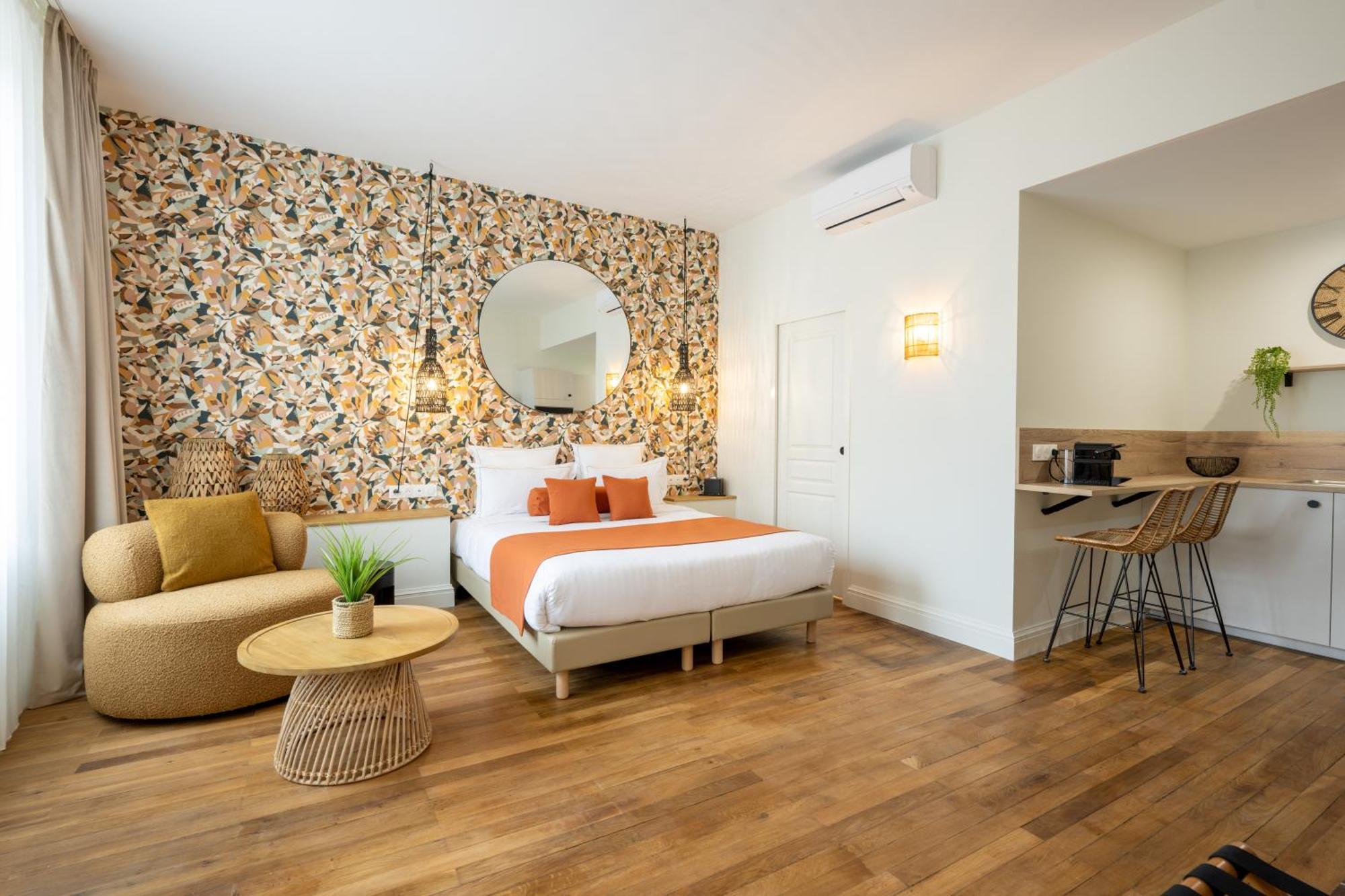 67 Victor Hugo Apartment Cognac Luaran gambar